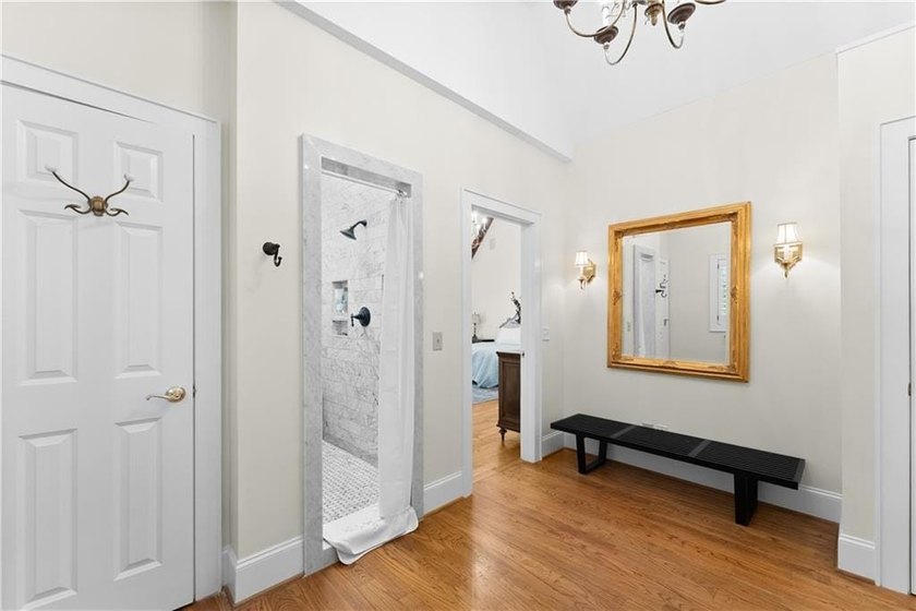 Elegant 4BD, 4.2BA Custom Lake and Mountain View Home in The - photo 33