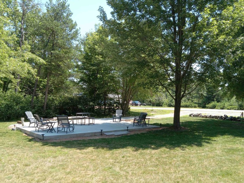 Lake Camelot Lake Access Homesite/Campsite! Fully improved and - photo 4