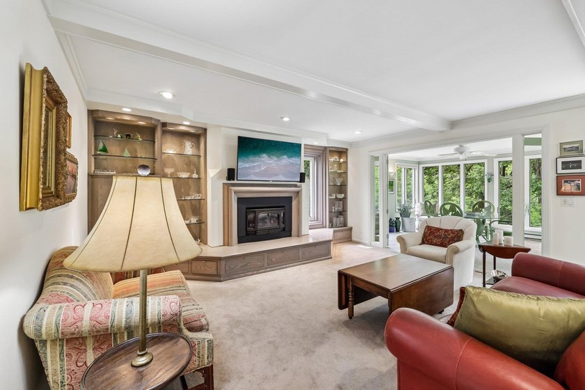 One of Tamarack Trails finest Condo's on a private wooded lot - photo 8