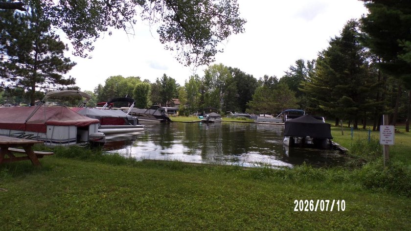 Lake Camelot Deeded Lake Access wooded parcel close to the - photo 4