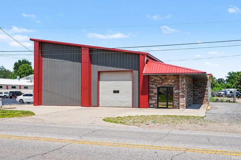 One of the most beautiful commercial property in Elkhart - photo 3
