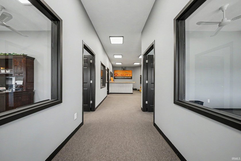 One of the most beautiful commercial property in Elkhart - photo 6