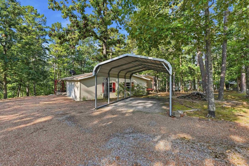 Bring your vision to this Greers Ferry Lake home on the - photo 5