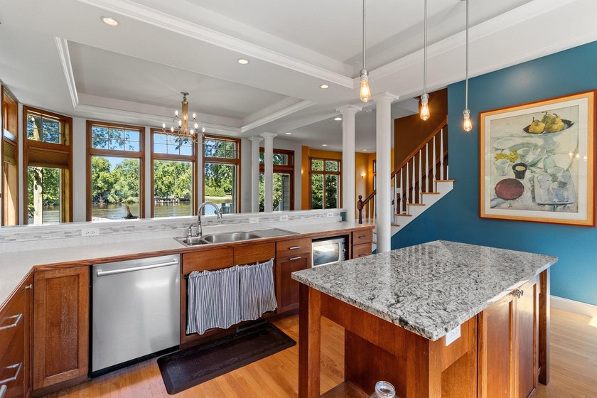 Exceptional waterfront retreat on the Wolf River offering - photo 8