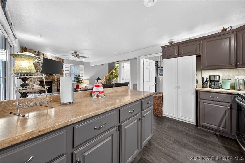 PRICE REDUCTION Motivated Seller! Excellently maintained 1144 sq - photo 18