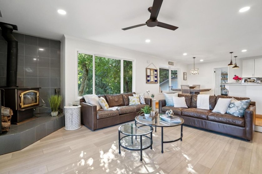 Enjoy long-range views from this updated mountain home with - photo 21