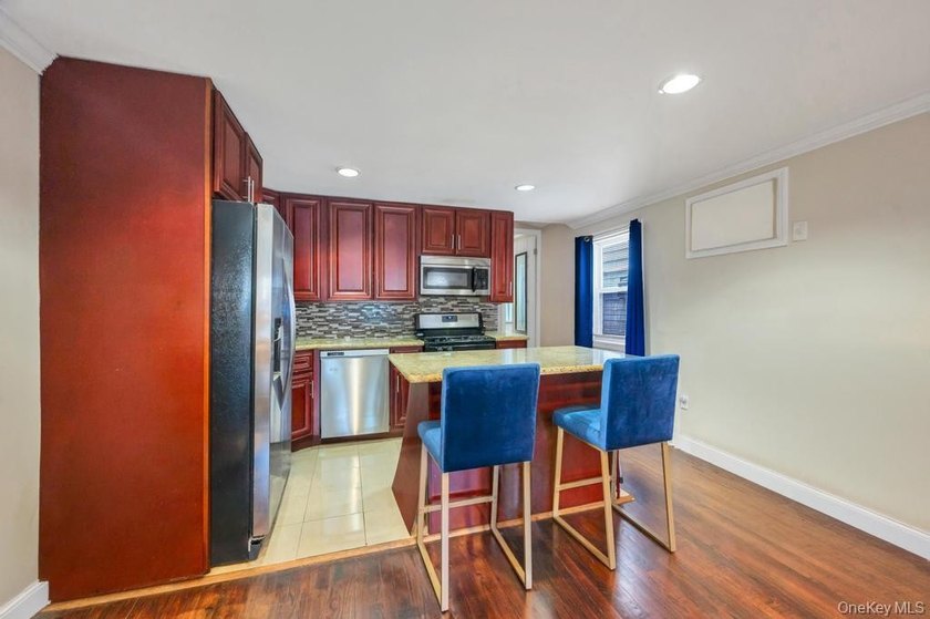 Welcome to 1536 East 51st Street, a beautifully maintained - photo 9