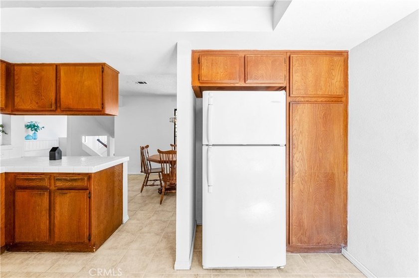Nestled in the highly desirable Whalers Cove tract, this - photo 26
