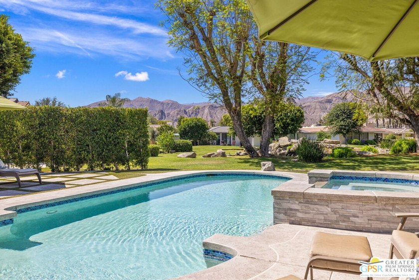 Perfectly positioned on a premier south-facing lot at The Club - photo 21