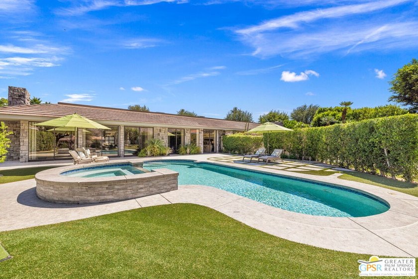 Perfectly positioned on a premier south-facing lot at The Club - photo 23