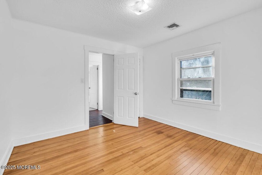 ONE ACRE LOT IN A FABULOUS LOCATION! Nestled in desirable North - photo 16