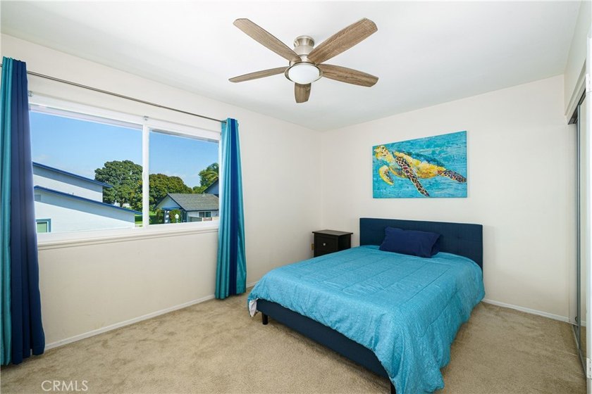 Superior location, close to Huntington Harbor, shopping, schools - photo 16