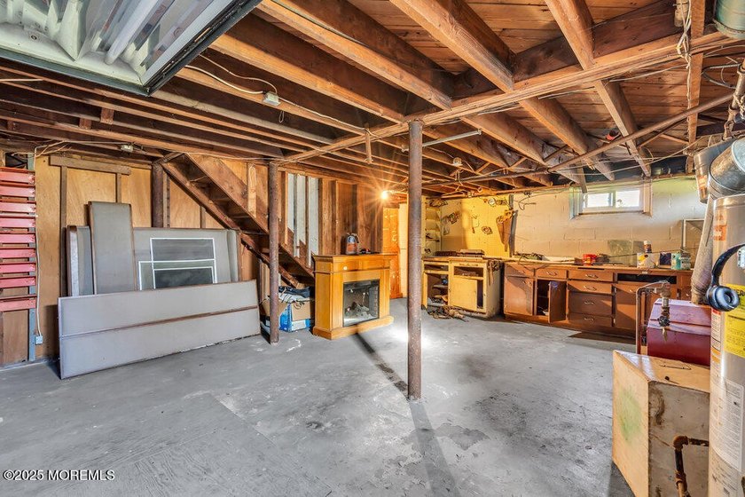 ONE ACRE LOT IN A FABULOUS LOCATION! Nestled in desirable North - photo 24