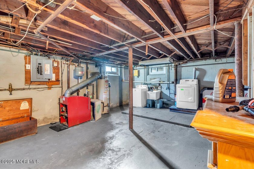 ONE ACRE LOT IN A FABULOUS LOCATION! Nestled in desirable North - photo 25