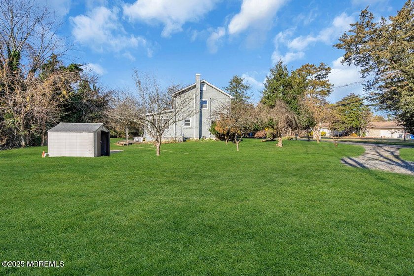 ONE ACRE LOT IN A FABULOUS LOCATION! Nestled in desirable North - photo 27