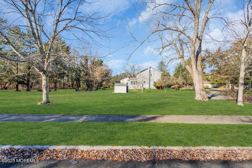 ONE ACRE LOT IN A FABULOUS LOCATION! Nestled in desirable North - photo 32