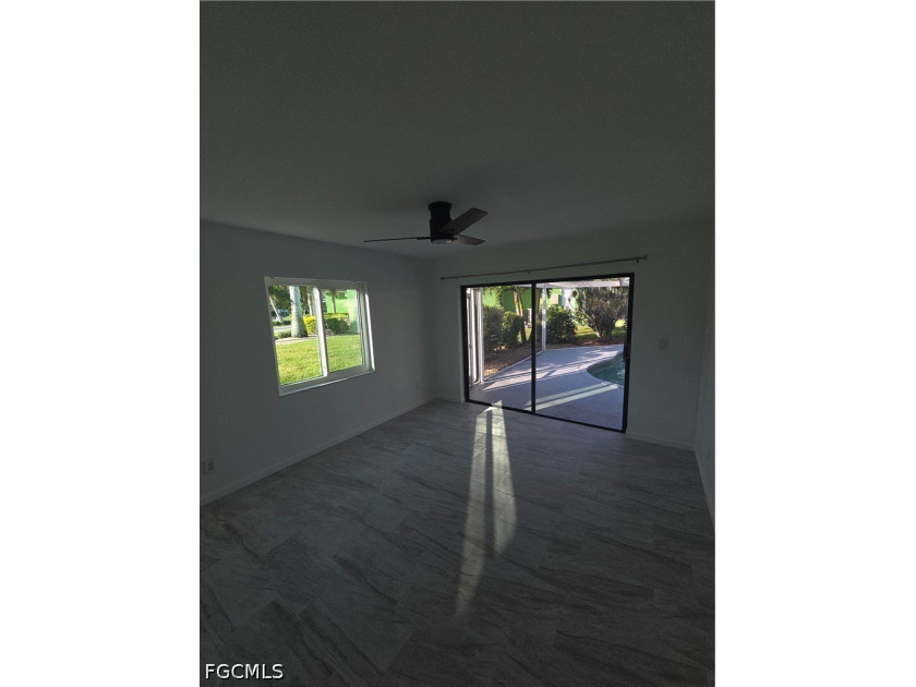 Recently Updated ,Bath,Kitchen ,Flooring/Water views/Large under - photo 8