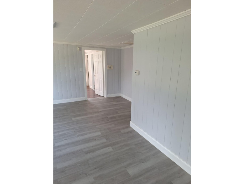 0$ - HOA.The house has finished its extended renovation: New - photo 4