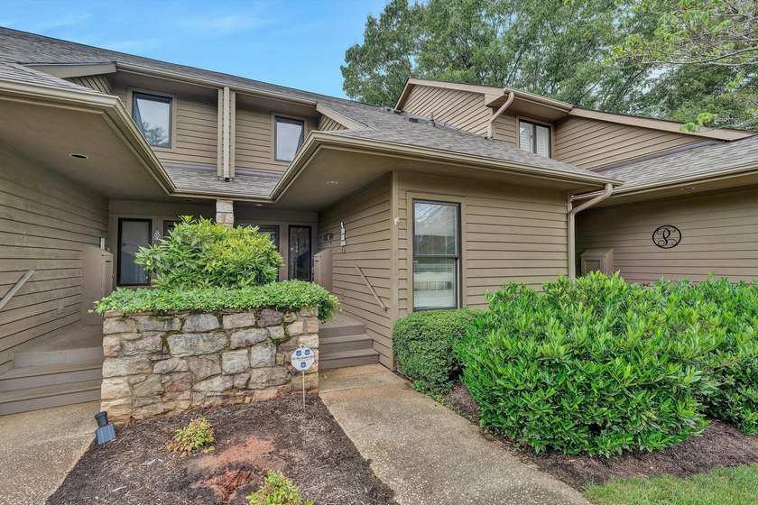 Experience carefree lake living in this beautifully maintained - photo 10
