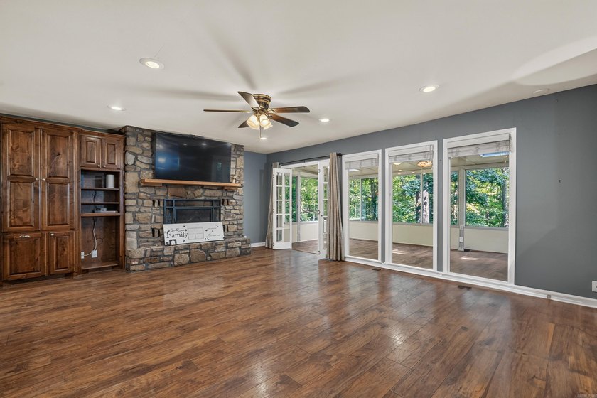 Experience affordable living in the nation's largest gated - photo 7