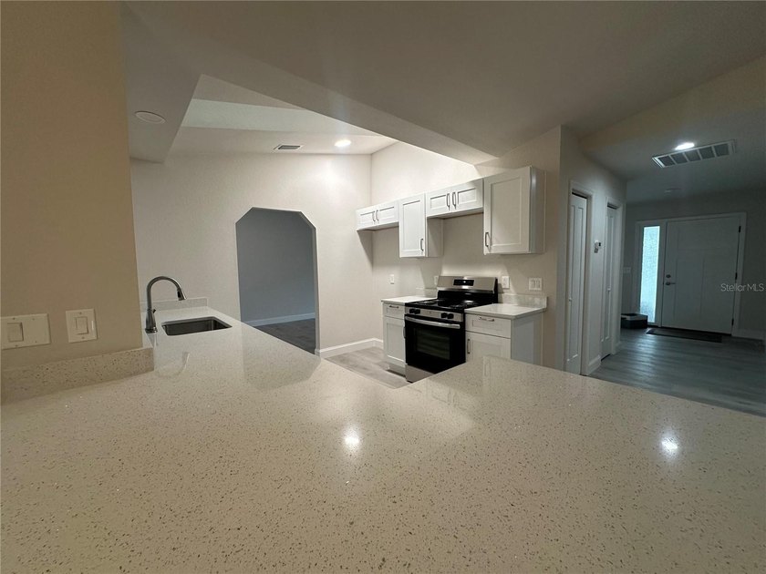 Welcome home! This beautiful updated property is completely - photo 7