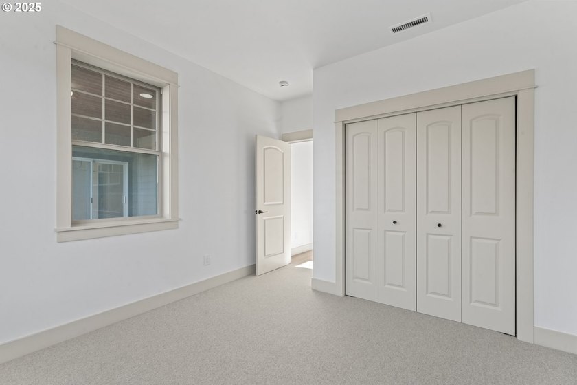 NEW PRICE! Welcome to this exquisite brand-new 3-bedroom - photo 39