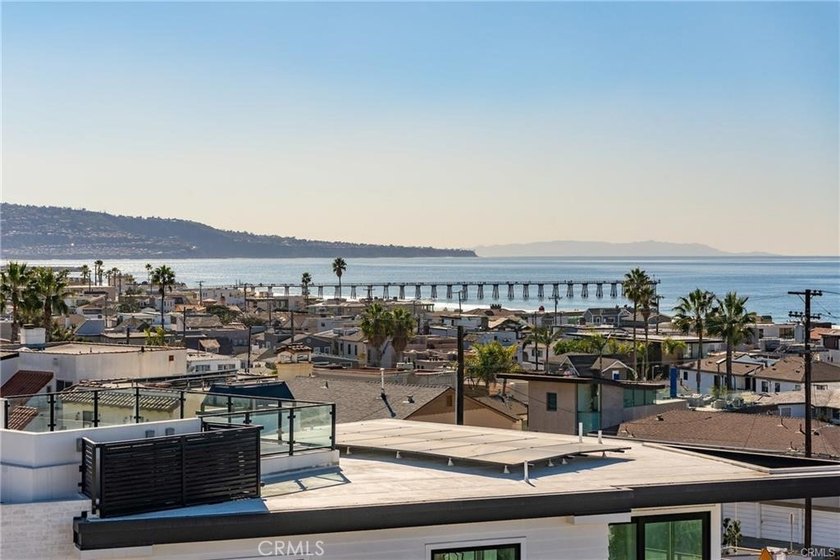 AAA+ North Hermosa furnished rental! Enjoy the quintessential - photo 3