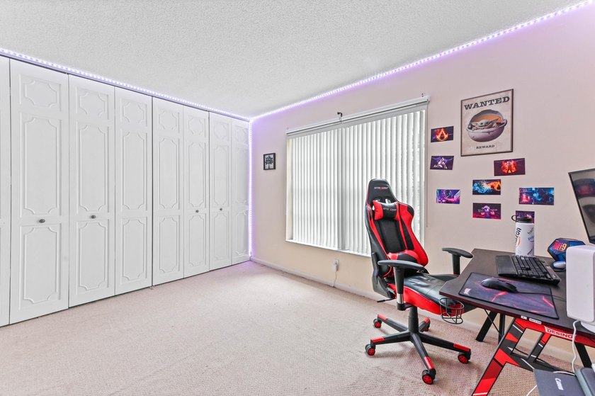 Discover your ideal lifestyle in this charming 2-bedroom - photo 23