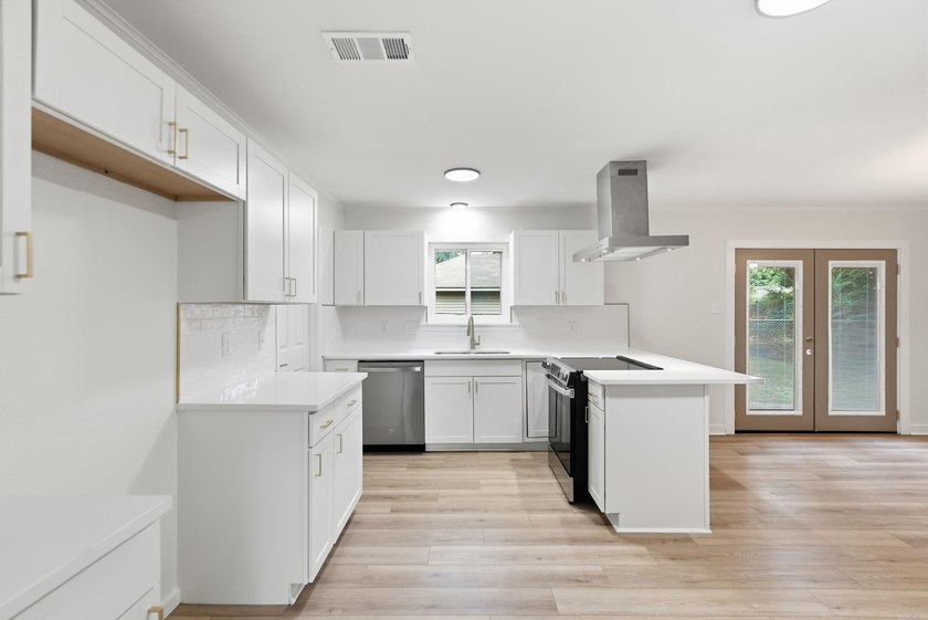 Welcome home to this beautifully updated property featuring - photo 6