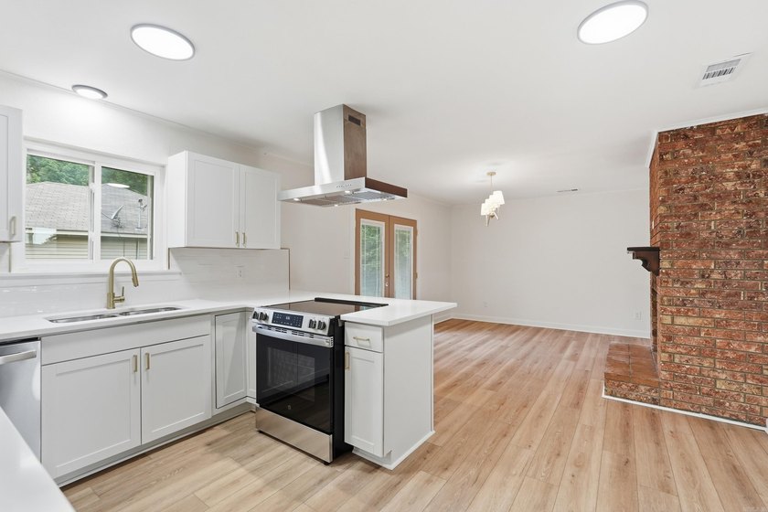 Welcome home to this beautifully updated property featuring - photo 7