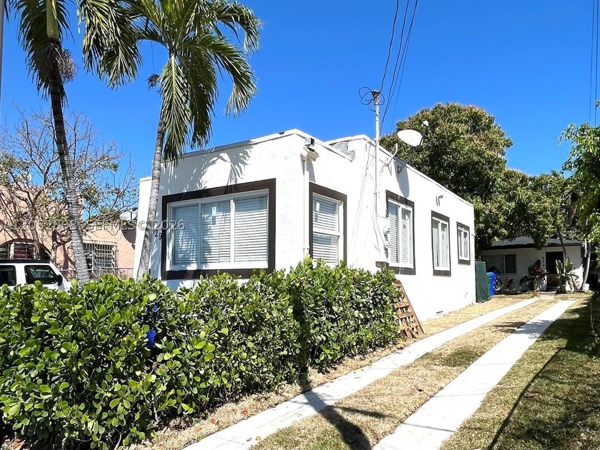 Location, location, location! 2 detached properties on a 7,000 - photo 22
