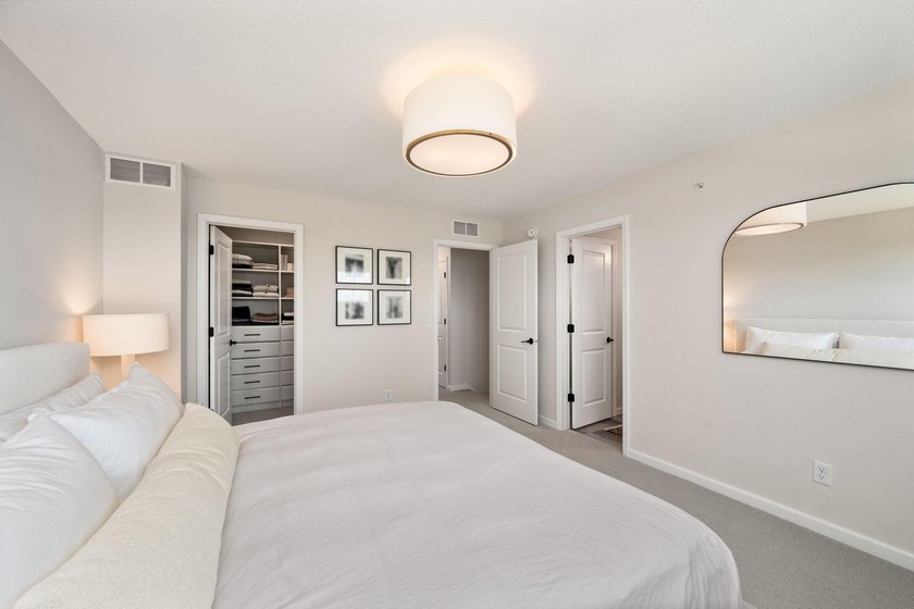 This stunning Highland Bridge Rowhome offers an exceptional - photo 19