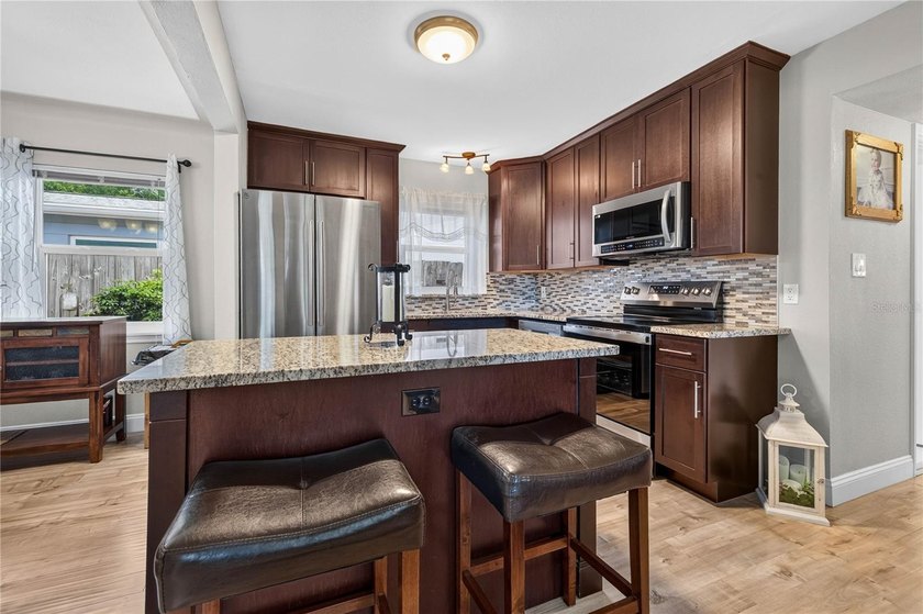 Some homes get renovated. This one got cared for, year after - photo 6