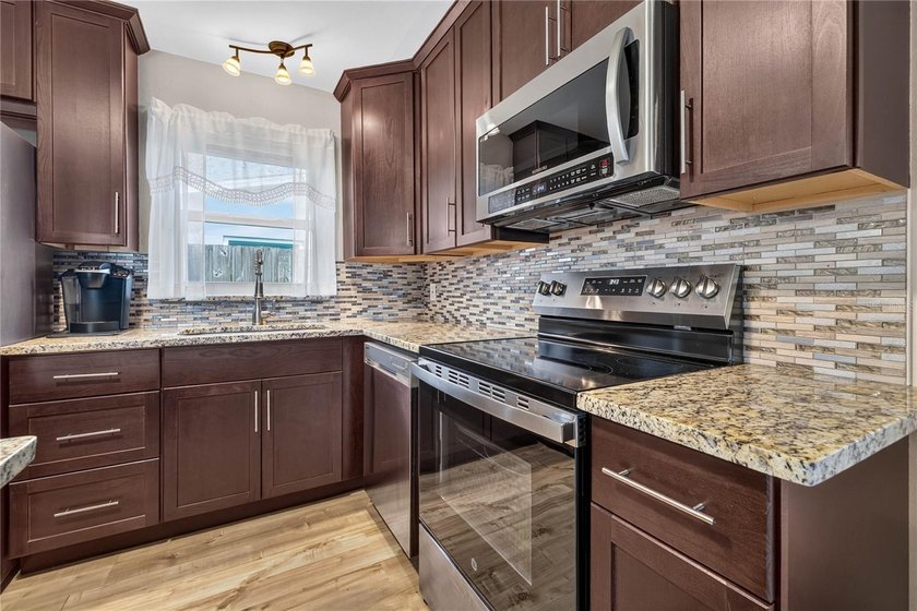 Some homes get renovated. This one got cared for, year after - photo 9