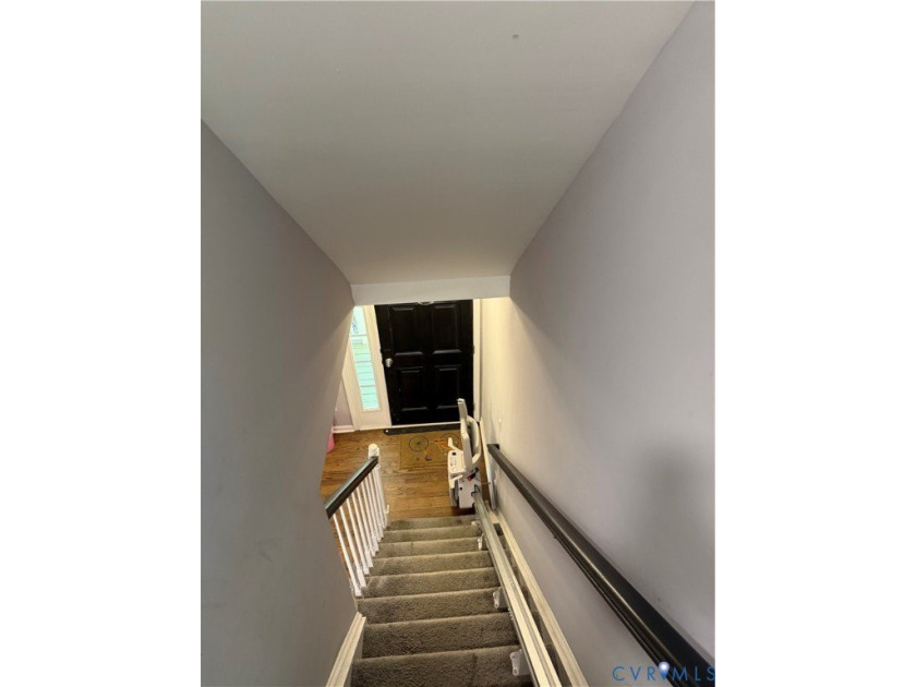SHORT SALE OPPORTUNITY! Don't miss this chance to own a - photo 12