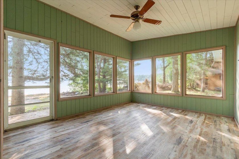 Some listing photos have been Virtually Staged to illustrate - photo 19
