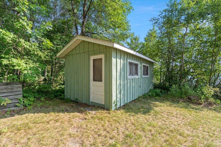 Some listing photos have been Virtually Staged to illustrate - photo 21