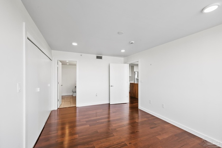 Welcome to 701 Port Royal Way, a stunning 2-bedroom, 2-bathroom - photo 29