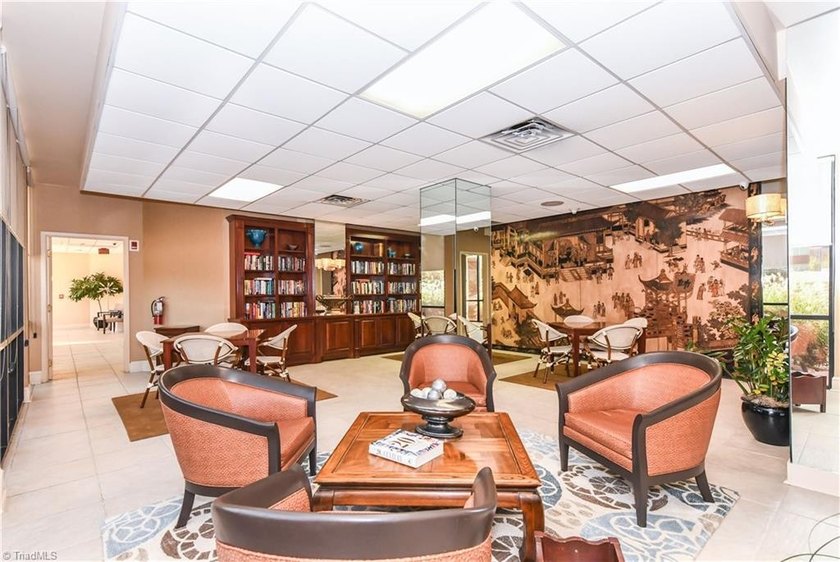 Located on the 8th floor of The Hampshire Unit 805 is a two - photo 9