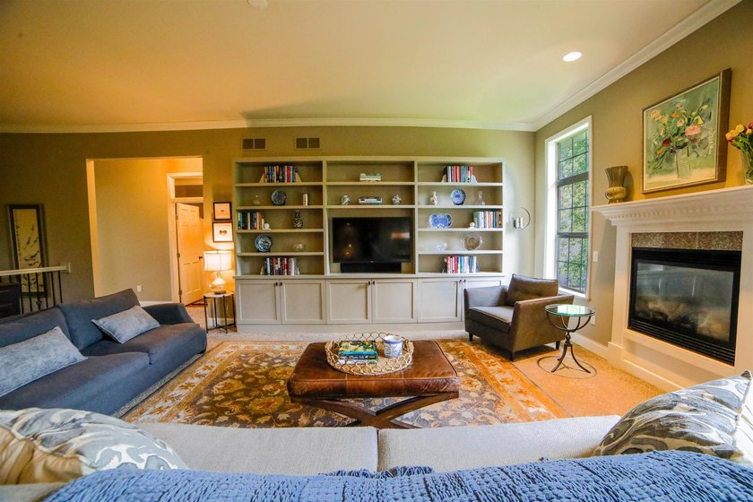 Experience the ultimate Rock River waterfront lifestyle! This - photo 9