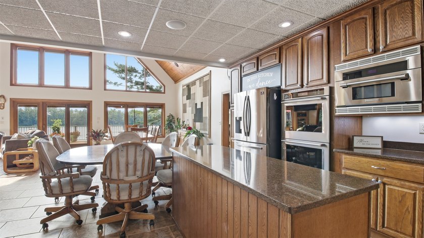 Welcome to one of the Chetek Chain's most distinctive waterfront - photo 21