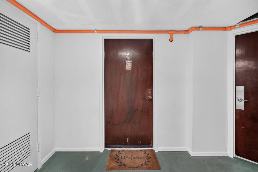 Unbeatable Value! Don't miss this incredible opportunity to own - photo 4