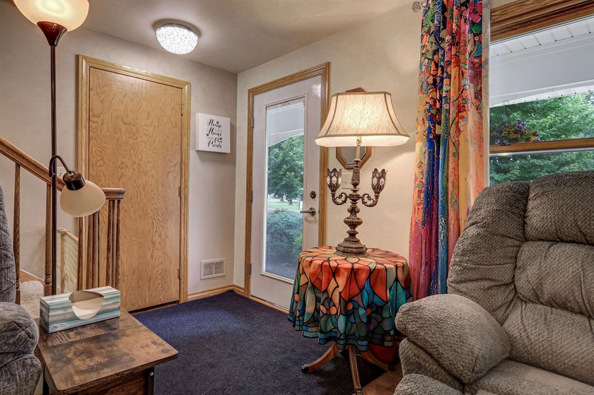 Check out this very well maintained, beautiful 3 bedroom Cape - photo 7