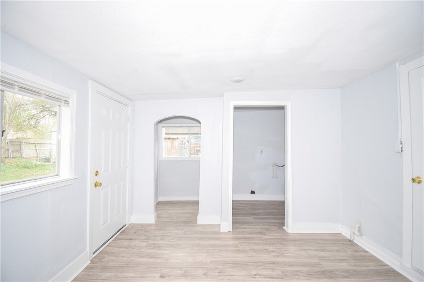 Just renovated!! Added another bedroom and large bathroom - photo 20