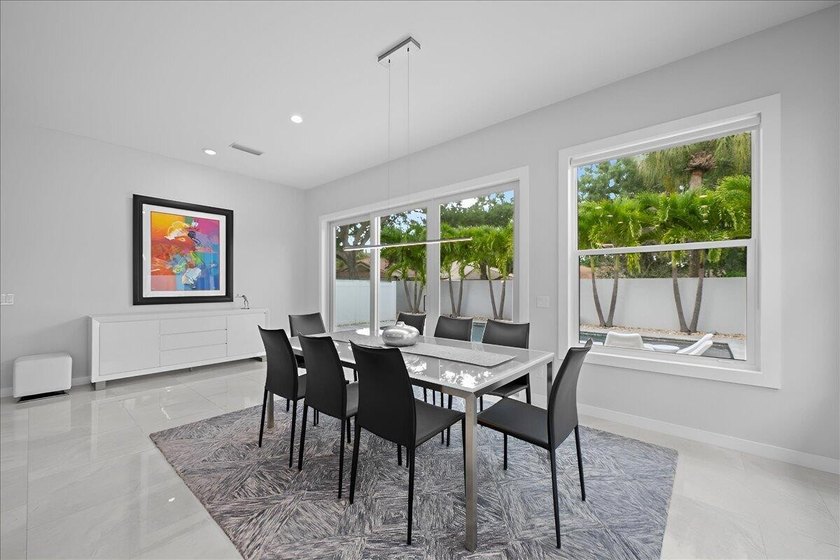 Beautifully reimagined home in the Hamptons of Jupiter - photo 6
