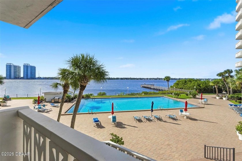 Experience the exceptional lifestyle at Bayshore, where - photo 39