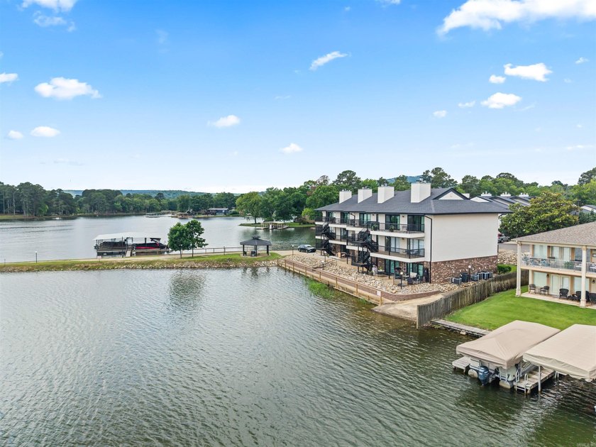 Truly one of the best Lake Hamilton views! Water and mountain - photo 3