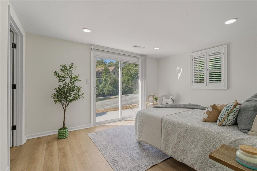 Escape to lake life in this beautifully updated one-story - photo 5