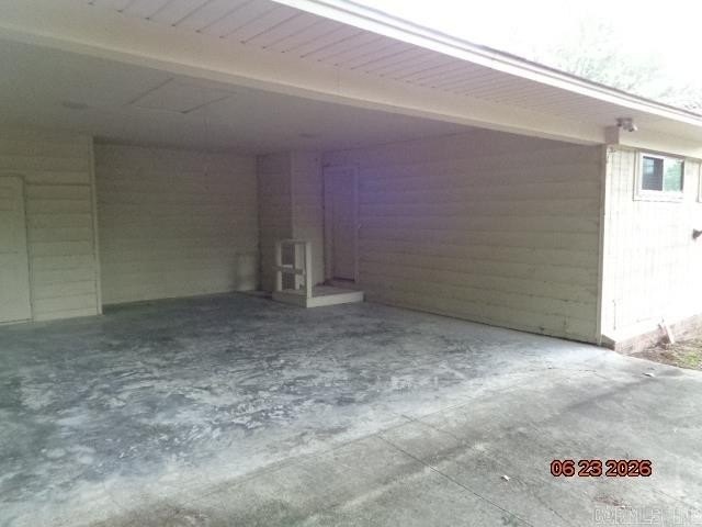 One story Brick home on a nice corner lot. Home has had quiet a - photo 3