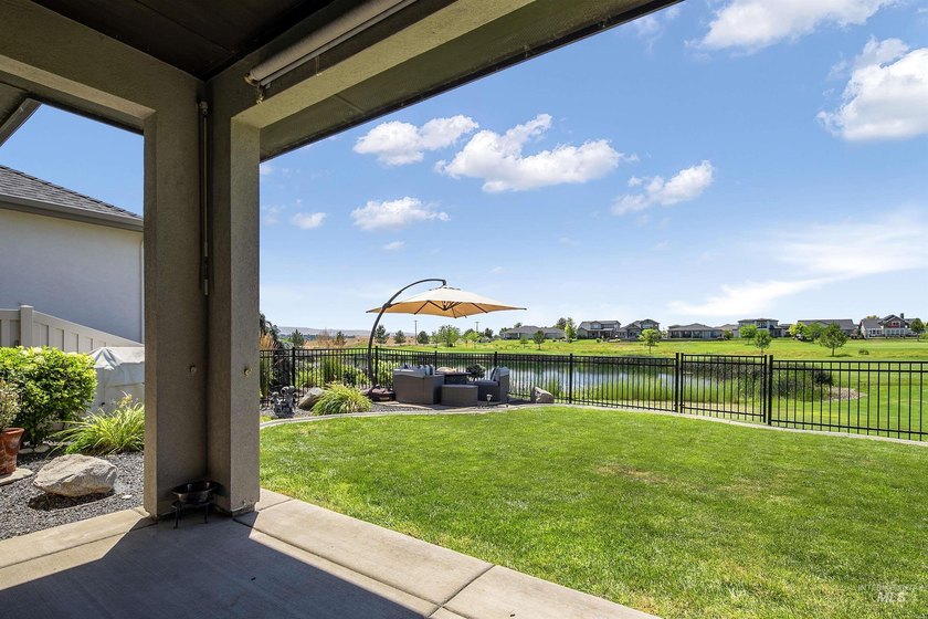 Custom home in the prestigious Red Hawk Ridge community. This - photo 29